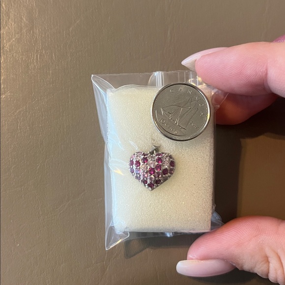 Charmed Aroma | Heart Necklace - Picture 7 of 7